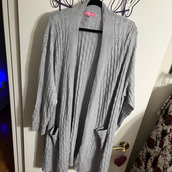 🤎 4X Woman Within Light Gray Cable Knit Long Duster Cardigan - Picture 4 of 9